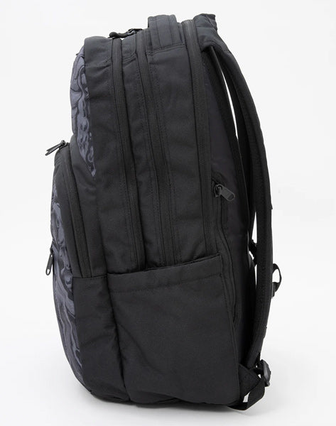 DAKINE × MAYHEM / CAMPUS PREMIUM 28L バックパック