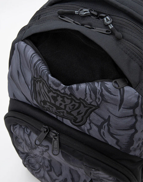 DAKINE × MAYHEM / CAMPUS PREMIUM 28L バックパック