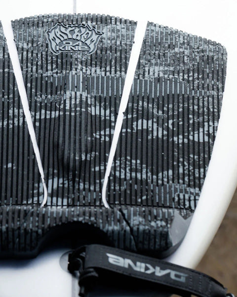 DAKINE × MAYHEM / LINEUP 冲浪牵引垫