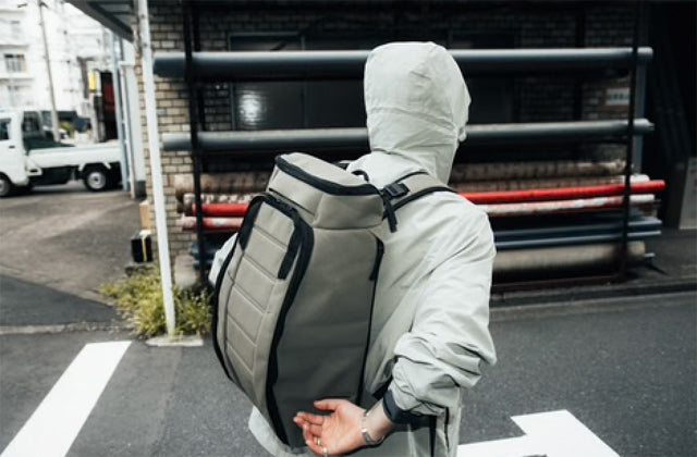 Hugger 背包 25L / 混纺绿