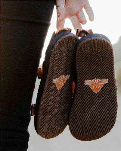 30% off sale! Sandals / 28cm