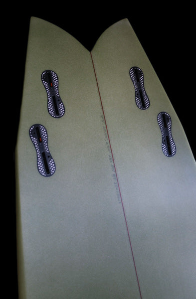 5'11" 'RNF-RETRO REVAMP':现接受 7 月份到货预订!