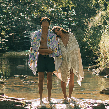 Beach Towels [HELICONNIA UBE]