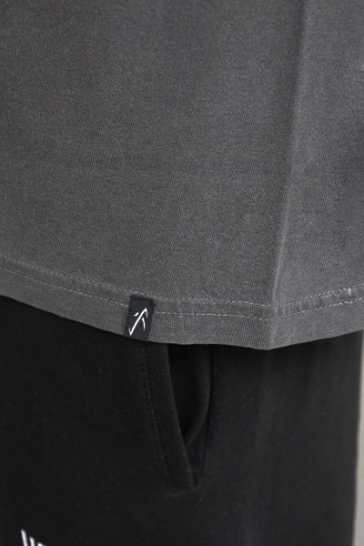 Long-sleeved T-shirt [MAYHEM BOLTS] Pepper