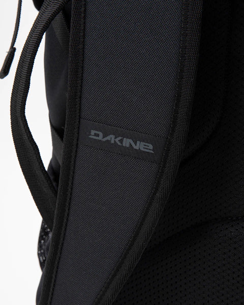 DAKINE × MAYHEM / MISSION Surfpack 30L 背包