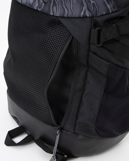 DAKINE × MAYHEM / MISSION Surfpack 30L 背包