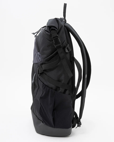 DAKINE × MAYHEM / MISSION Surfpack 30L 背包