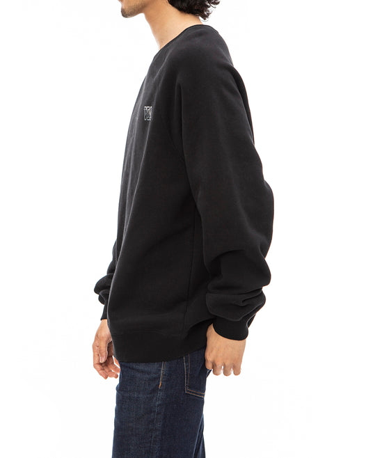 30% Off Sale! HAMPTON CREW Sweatshirt / BLACK