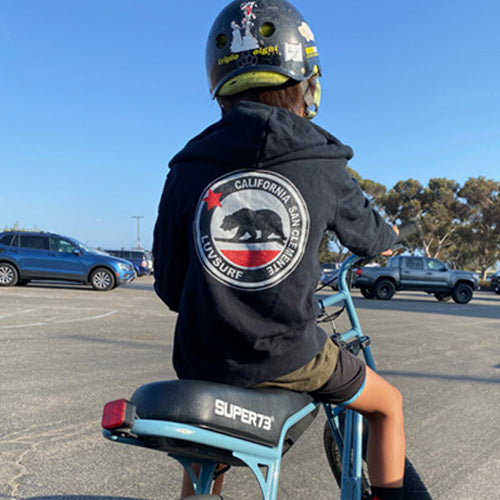 50% Off! Kids' Zip-Up Hoodie [Cali Bear] / Black