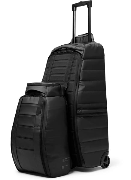 『Db』Hugger Backpack 30L / Black Out