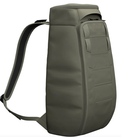 Hugger 背包 20L / 苔绿色