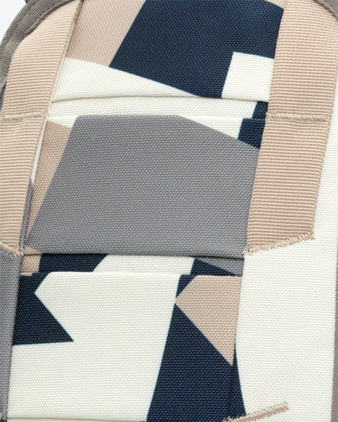 『Db』Hugger Backpack 30L / LINE CLUSTER
