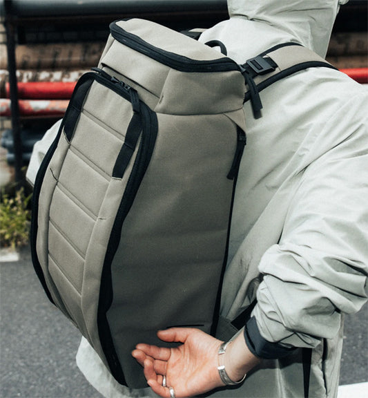 Hugger 背包 25L / 混纺绿