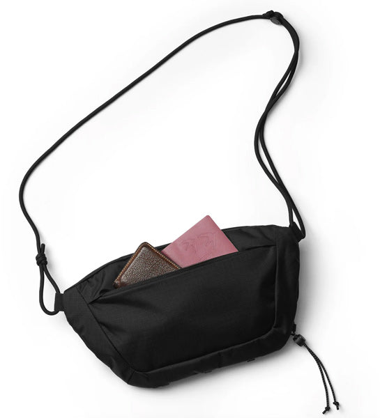 Roamer Pro 斜挎包 6L / 黑色