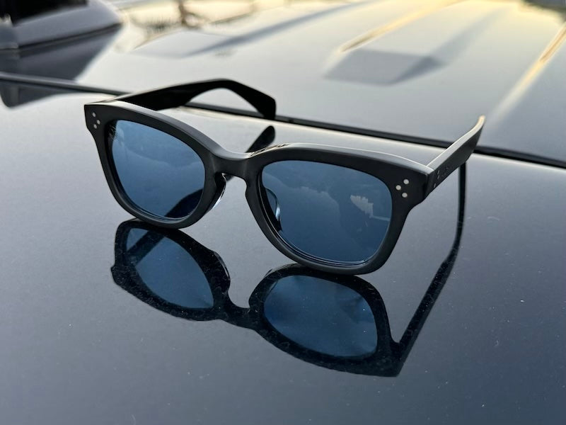 [LOW TIDE] / Matte Black-Gentian Blue