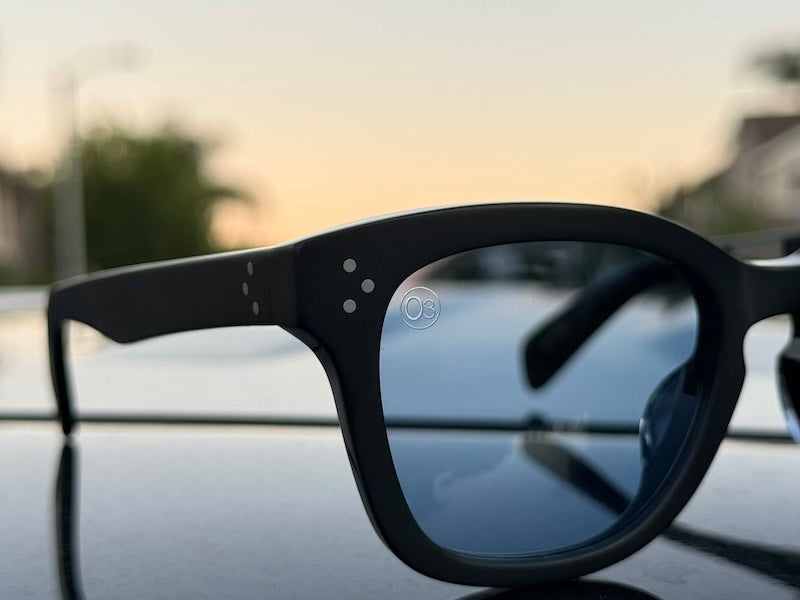 [LOW TIDE] / Matte Black-Gentian Blue