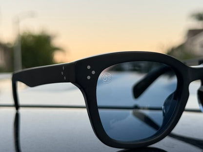 [LOW TIDE] / Matte Black-Gentian Blue