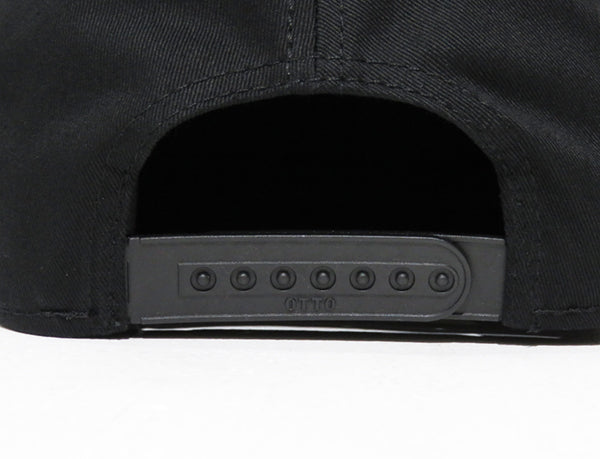Cotton Twill Flat Visor Embroidered Cap [Racing Icon] BLACK