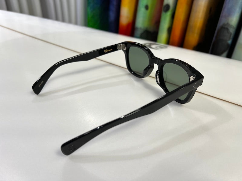 [LOW TIDE] / Matte Black-Deep Green