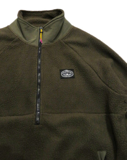 “POLeR” CAMP SHERPA ANORAK – FOREST