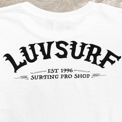 『Luvsurf』T恤 [EST] 白色