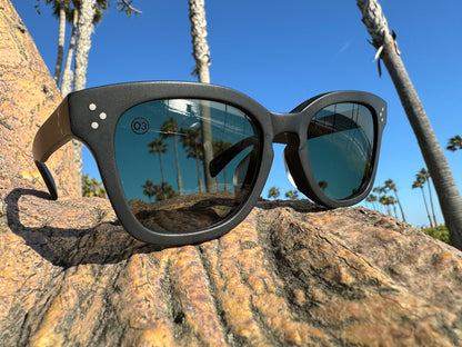 [LOW TIDE] / Matte Black-Deep Green