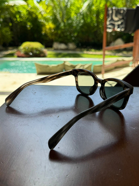 [LOW TIDE] Matte Gray Havana / Deep Green