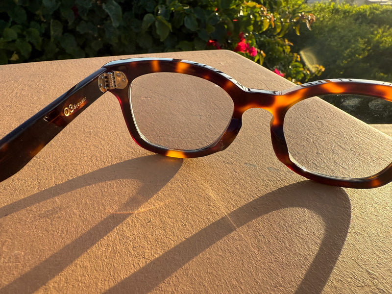 [LOW TIDE] Photochromic Lenses Demi / Bounce Gray